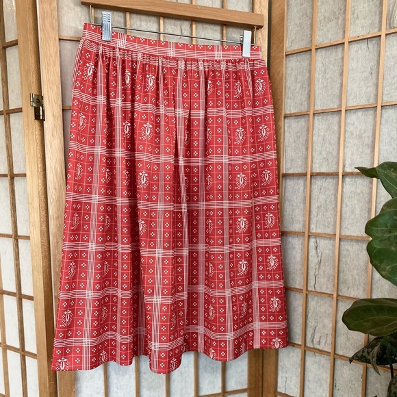 Vintage Norwegian Pattern Skirt - Picture 2 of 4